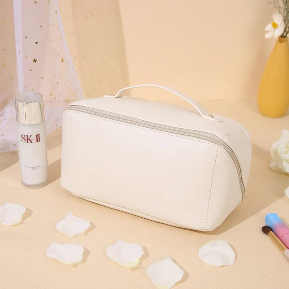 Large-capacity Travel Cosmetic Bag - Image 9